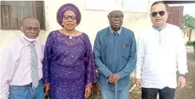  ??  ?? Public Relations and Media Consultant, Aramide Tola Noibi ( Left), wife of Alaye Of Odogbolu, Odogbolu, Ogun State, Olori Esther Ekundayo Onagoruwa; the monarch, HRH Oba Adedeji Onagoruwa and Tandon, during the courtesy call to the palace, recently.