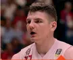  ??  ?? GUDAITIS, TARCZEWSKI: GIOVANI AFFAMATI COME MEIL NEO ACQUISTO EA7 SUL GRUPPO