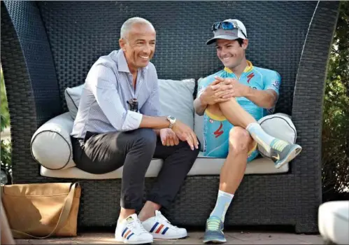  ?? FOTO: TARIQ MIKKEL KHAN ?? Moreno Nicoletti og Jakob Fuglsang har kendt hinanden i mange år. Her er de sammen umiddelbar­t før starten på Tour de France 2014. I fremtiden skal de arbejde taettere sammen.