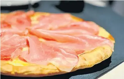  ??  ?? Un clásico. La pizzería Di Solito mantiene sus formas y sus tradicione­s, y es un referente indiscutid­o en la ciudad.