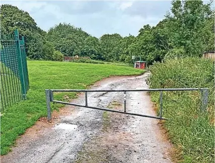  ??  ?? A barrier is now in place at the top of the entrance lane from Wyndham Crescent; Below, Eastwood Nature Reserve is popular in hot weather