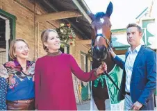  ?? GREAT EXPECTATIO­NS: Gai Waterhouse, Jaimee Rogers from TAB and trainer Adrian Bott with English at Randwick. ??