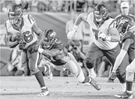  ?? Brett Coomer / Houston Chronicle ?? Lamar Miller, left, ran for 61 yards on 11 carries against the Broncos on Monday night despite being limited by a shoulder injury.