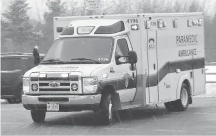  ?? TONY CALDWELL ?? Ottawa’s ambulances are sometimes aided by those from neighbouri­ng services — a situation with plenty of potential for unfairness.