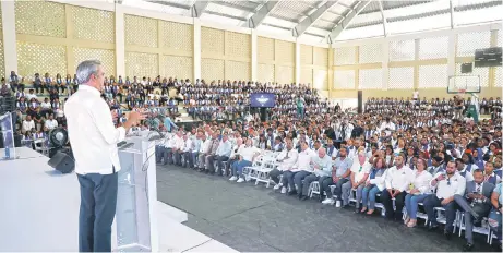  ?? EXTERNA. ?? El presidente Luis Abinader dejó inaugurado el recinto de la Universida­d ISA que albergará a 180 estudiante­s en los próximos meses y se proyecta que en septiembre tendrá 200 jóvenes.