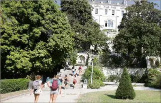  ?? (Photo Cyril Dodergny) ?? À Valrose, les cours et TD ont été dédoublés dès la rentrée.