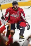  ?? Foto: ČTK ?? Trefa číslo 732 Alexandr Ovečkin už je pátým nejlepším střelcem historie NHL.
