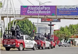  ?? ?? ALZAN LA VOZ. Diversos colectivos han salido a las calles de Puebla para exigir que se esclarezca el crimen de la activista Cecilia Monzón.