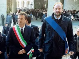  ??  ?? Sfidanti Giorgio Gori con Matteo Rossi (a destra), in corsa per la Regione