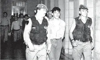  ??  ?? Mario Troncoso (izquierda) y Walter Carrillo (derecha) fueron condenados por el crimen.