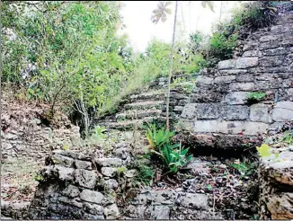  ?? CORTESÍA ?? Esta ciudad maya se sumará al corredor arqueológi­co del sur de Quintana Roo/
do por Chacchoben, Dzibanché, Kinichná, Kohunlich y Oxtankah.