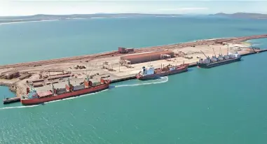  ??  ?? HIGHLY PRODUCTIVE: The Saldanha Multi-Purpose Terminal is South Africa’s main iron ore export harbour.