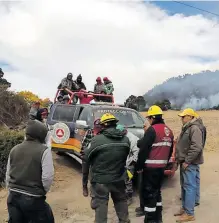  ?? /IVÁN VENEGAS ?? Atzitzintl­a es el municipio más afectado por el fuego