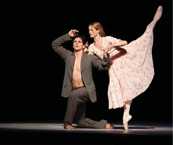  ?? BRUCE ZINGER ?? Guillaume Côté and Heather Ogden in the National Ballet of Canada’s Nijinsky.