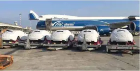  ??  ?? Maserati vehicles on the tarmac in Papua New Guinea.