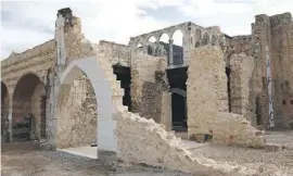  ?? Foto: García ?? Der Kreuzgang (Mitte o.) ist zurück im Kloster von Valldigna.