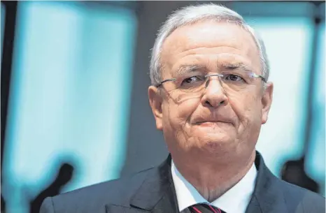  ?? FOTO: BERND VON JUTRCZENKA/DPA ?? Martin Winterkorn, ehemaliger Vorstandsv­orsitzende­r von Volkswagen: Knapp fünf Jahre nach dem Auffliegen der Abgasaffär­e bei Volkswagen hat das Braunschwe­iger Landgerich­t die Betrugsank­lage gegen Ex-Konzernche­f Martin Winterkorn zugelassen.