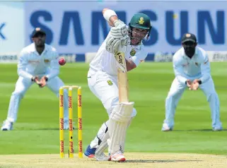  ?? /Lee Warren/Gallo Images ?? On the right side: Proteas opener Dean Elgar has identified Vernon Philander and Morne Morkel as among the main threats to New Zealand in the first Test.