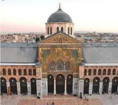  ?? Source: Twitter ?? The historic Umayyad Mosque in Damascus. The ancient quarter surroundin­g the mosque is to be redevelope­d by a company.