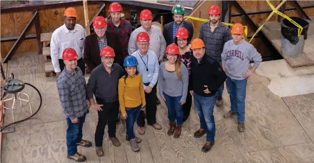  ?? PHOTO COURTESY OF LOGISTEC. ?? THE SANEXEN TEAM, KEY REPRESENTA­TIVES OF CORNELL UNIVERSITY, AND LEADING WATER UTILITIES ACROSS NORTH AMERICA AT CORNELL’S
GEOTECHNIC­AL LIFELINES LARGE-SCALE TESTING FACILITY IN ITHACA, NY THIS PAST DECEMBER.