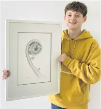  ?? PHOTO: SUPPLIED ?? Fine detail . . . Benji WatsonPalm­er with the pencil drawing he is exhibiting at the RenewArt exhibition in Queenstown.