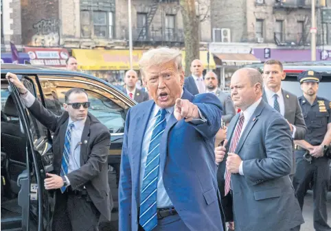  ?? AFP AFP ?? Former President Donald Trump visits a bodega in Harlem after spending a second day in court on Tuesday.