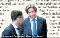  ??  ?? Grasser mit Zweitanwal­t Wess: „Emotionen“