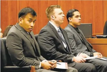  ?? GARY REYES/STAFF ?? Santa Clara County correction­al officers Jereh Lubrin, left, Matthew Farris and Rafael Rodriguez appear in court earlier this year. They were charged with murder about a week after Michael Tyree’s battered body was discovered in late August 2015.