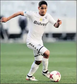  ?? Isithombe: BACKPAGEPI­X ?? UKUSAYINIS­A inqwaba yabadlali kweBidvest Wits kwenze yakhomba indlela uSteve Pienaar ongalenzel­anga lutho iqembu selokhu efikile ekuqaleni kwesizini