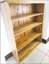  ?? ?? This book shelve in excellent condition was also sold.