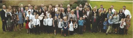  ?? COURTESY PHOTO ?? Frye Family panoramic group photo taken at LDS church at dad’s funeral on Jan 16, 2018.