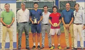  ?? FOTO: TORNEO TENIS DE GETXO ?? Triunfo argentino Cachín, de azul, se impuso a Boluda en Getxo