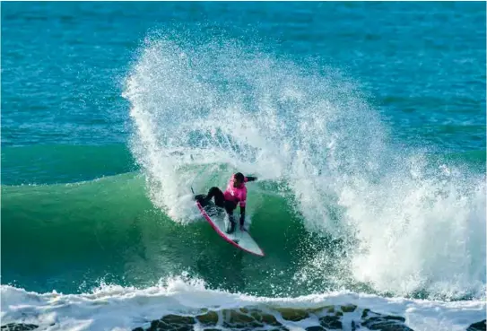  ??  ?? Myka simply blew minds at the National Scholastic­s finishing second in the U14’s with powerful mature surfing. Photo: Cory