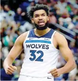  ?? FE ?? 23 de los 28 puntos de Karl Towns se produjeron en la primera mitad del juego.