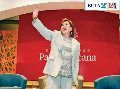  ?? ?? La abanderada de Fuerza y Corazón por México, en su conferenci­a matutina. ANUNCIOS