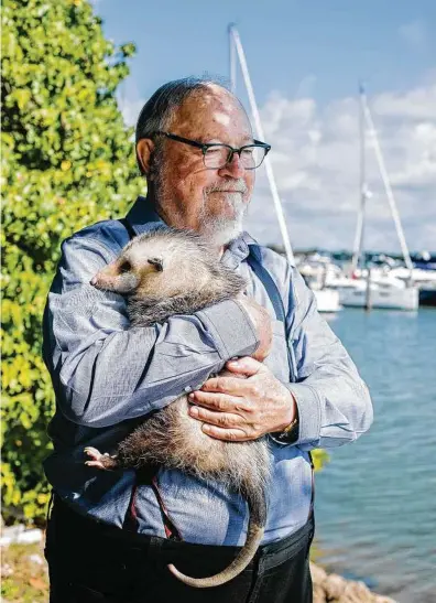  ?? Photos by Rose Marie Cromwell / New York Times ?? A deeply private man, Thomas Harris keeps such a low profile that staffers at the Pelican Harbor Seabird Station he’s been involved with for more than a decade didn’t know he was an author, let alone the mind behind “The Silence of the Lambs.”