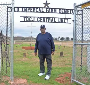  ??  ?? Reginald Moore, an activist in Sugar Land, Texas, told people for years that he believed the bodies of African-Americans who had been in the convict leasing system were buried close to the Old Imperial Farm Cemetery.