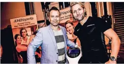  ??  ?? Heiko Winkler (l., Filmfirma „Kleine Filme“) mit Personal Trainer Marc Jonen von Jonen Sports beim Body-Check