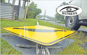  ?? Picture: JONACANI LALAKOBAU ?? This road sign at Naimasimas­i Village in Tailevu has been in this state for some time now.