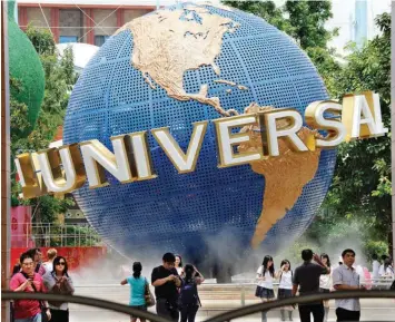  ?? BLOOMBERG ?? Genting Singapore is adding Minion Park and Super Nintendo World to Universal Studios Singapore