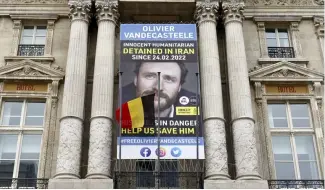  ?? ?? Belgien sorgt sich um das Leben von Olivier Vandecaste­ele, der im Iran festgehalt­en wird.