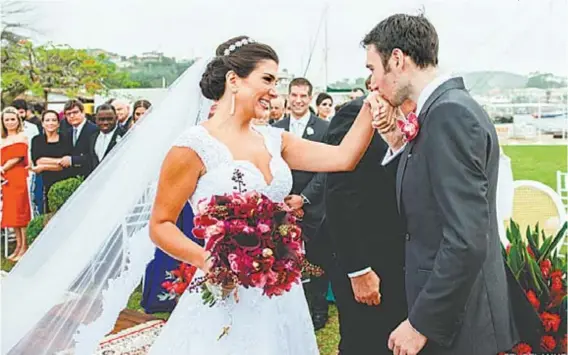  ??  ?? Festas de casamento representa­m nicho de mercado importante. Segundo o Búzios Convention & Visitors Bureau, são mais de R$ 17 milhões por ano