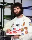  ??  ?? Sean Wotherspoo­n with a Nike Air Max shoe from his collection