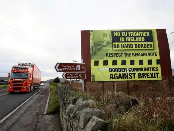  ?? (AFP/Getty) ?? Residents close to the border are sceptical that tech can be the answer