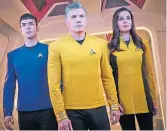  ?? ?? Ethan Peck, Anson Mount, and Rebecca Romijn in Star Trek: Strange New Worlds