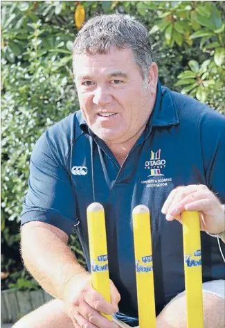  ?? Photo: JOHN HAWKINS 627811903 ?? Big challenge: Southland cricket umpire Dave Hiroki will head to Auckland next to umpire in the National Club Championsh­ip finals.