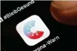  ?? Foto: dpa ?? Die Corona-Warn-App greift nicht auf gespeicher­te Kontakte zurück.