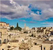  ?? MARKA ?? Capitale europea della cultura. Una veduta dei Sassi di Matera