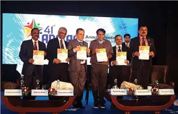  ??  ?? Mr. Suresh Prabhu, Hon’ble Minister of Commerce and Industry, Government of India, during the Valedictor­y Session of the 41st Annual Meeting of the Associatio­n of Developmen­t Financing Institutio­ns in Asia and the Pacific, held at New Delhi on 21stFebrua­ry 2018