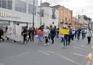  ?? ?? Se manifestar­on
en contra de la violencia.